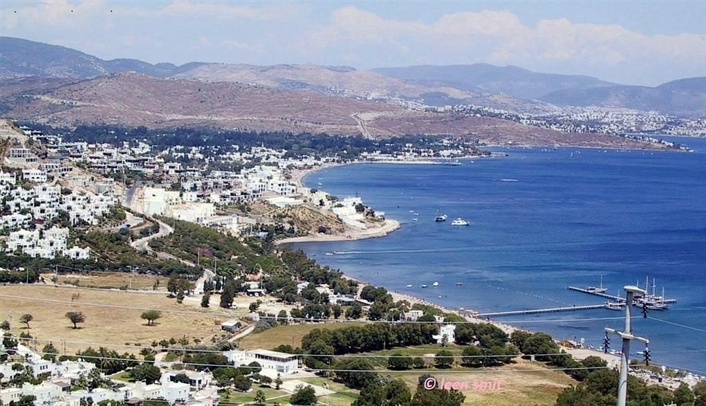 yahsi beach scenery